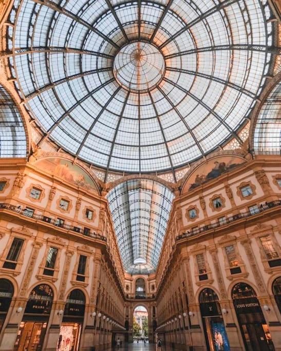 شقة 10' From Malpensa Casa Moderna, Netflix & Wi-Fi Casorate Sempione المظهر الخارجي الصورة